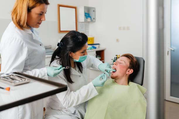 Best Dentist for Tooth Abscess  in Level Green, PA